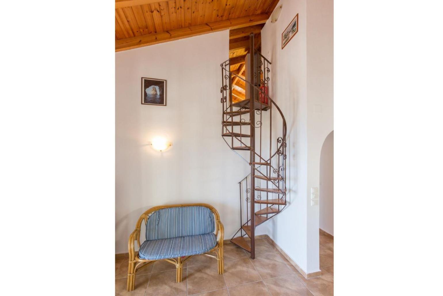 Anastasia Villa *